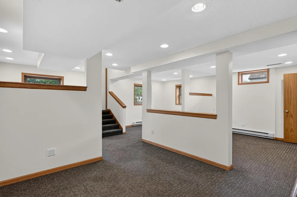 857 Main Street S Sauk Centre, MN 56378