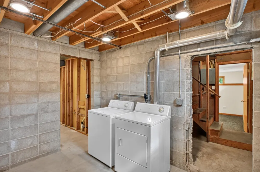 857 Main Street S Sauk Centre, MN 56378