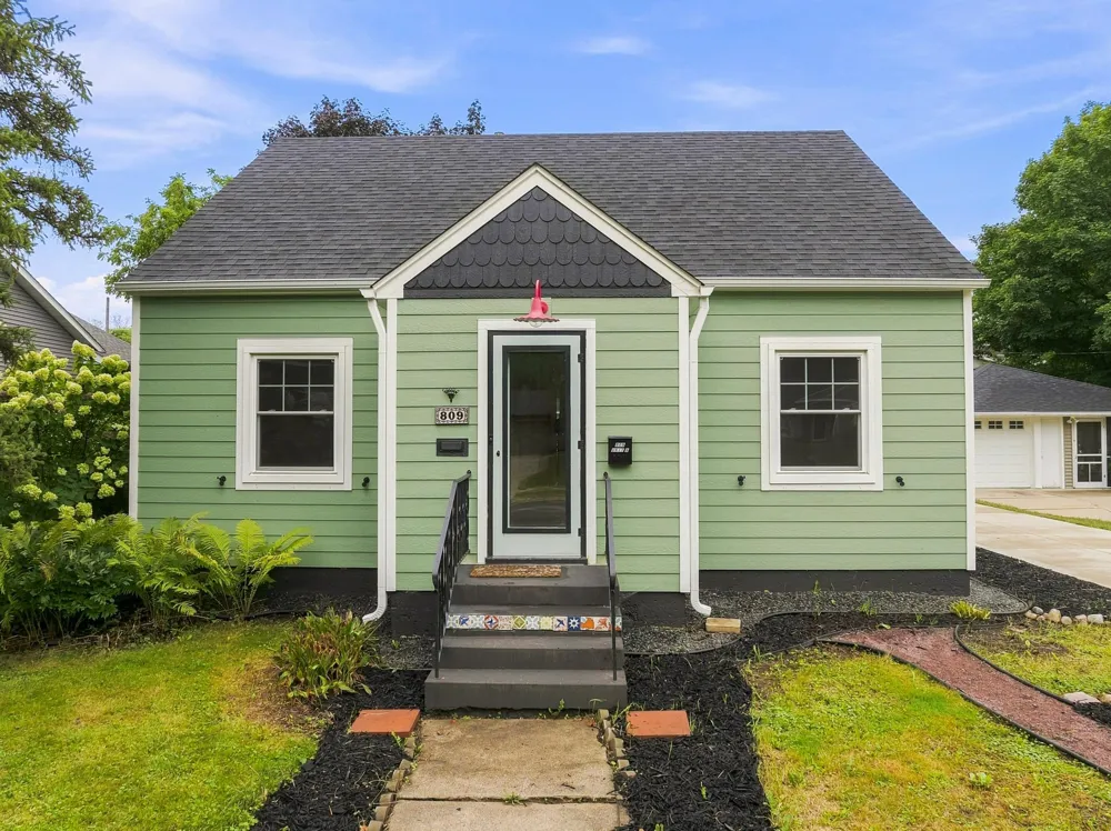 809 1st Street W Northfield, MN 55057