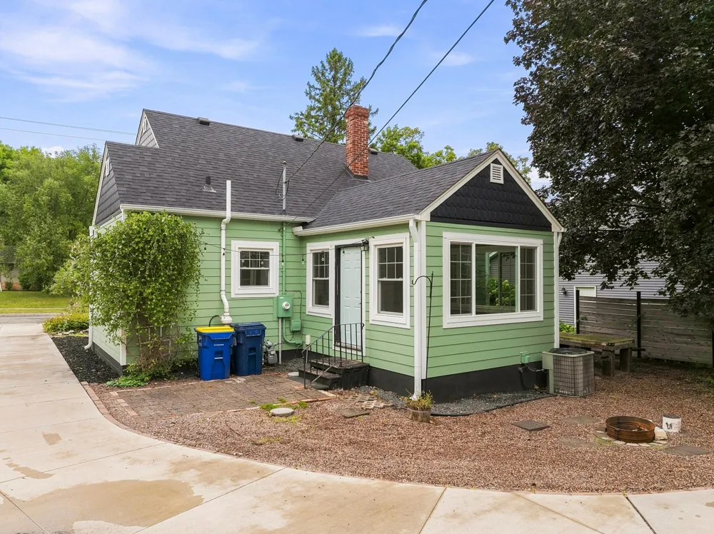 809 1st Street W Northfield, MN 55057