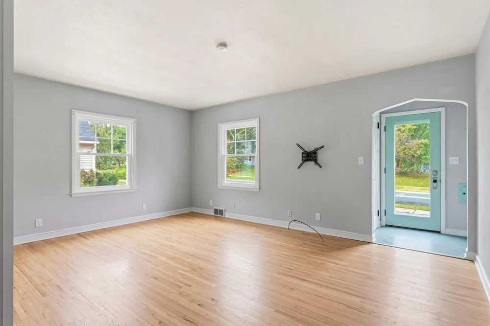 809 1st Street W Northfield, MN 55057