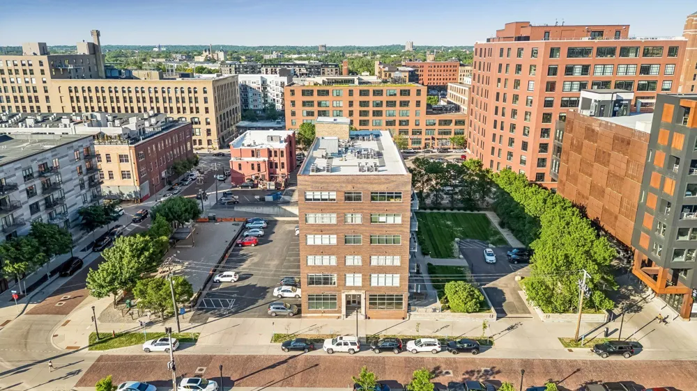 748 3rd Street #600 Minneapolis, MN 55401
