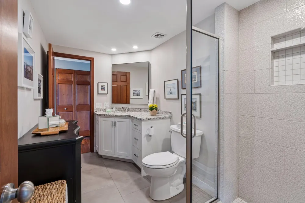 2950 Dean Parkway #1805 Minneapolis, MN 55416