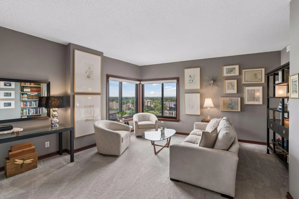 2950 Dean Parkway #1805 Minneapolis, MN 55416