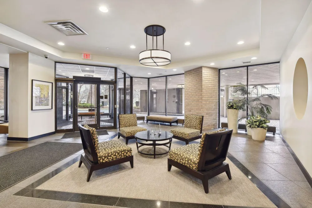 2950 Dean Parkway #1805 Minneapolis, MN 55416