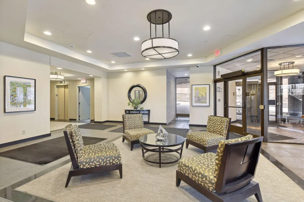 2950 Dean Parkway #1805 Minneapolis, MN 55416