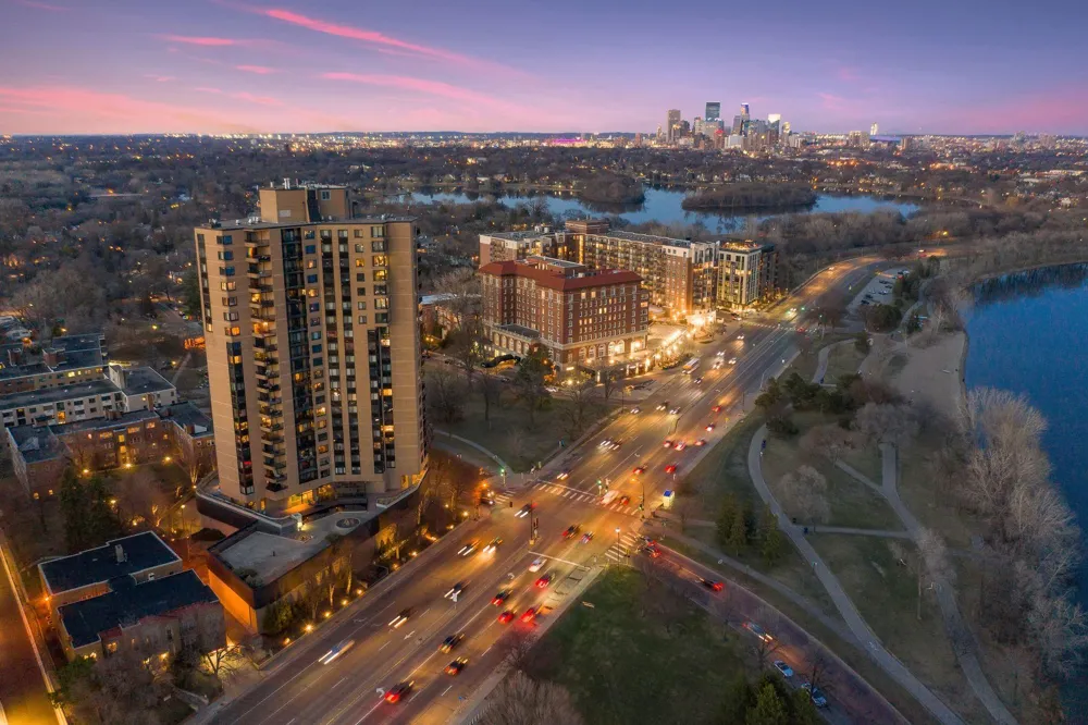 2950 Dean Parkway #1805 Minneapolis, MN 55416