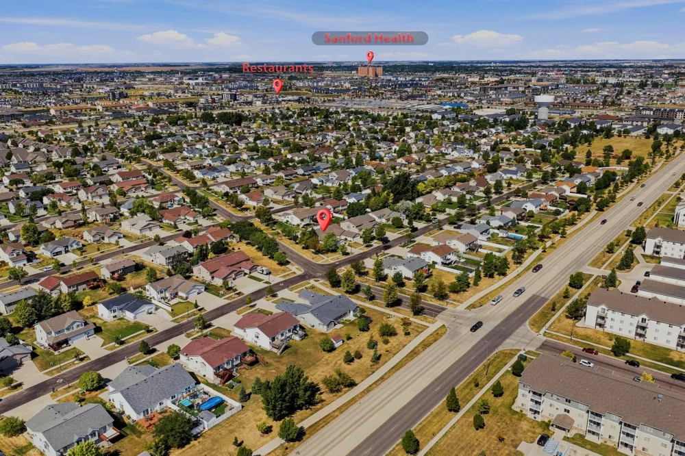 3595 Harrison Street S Fargo, ND 58104