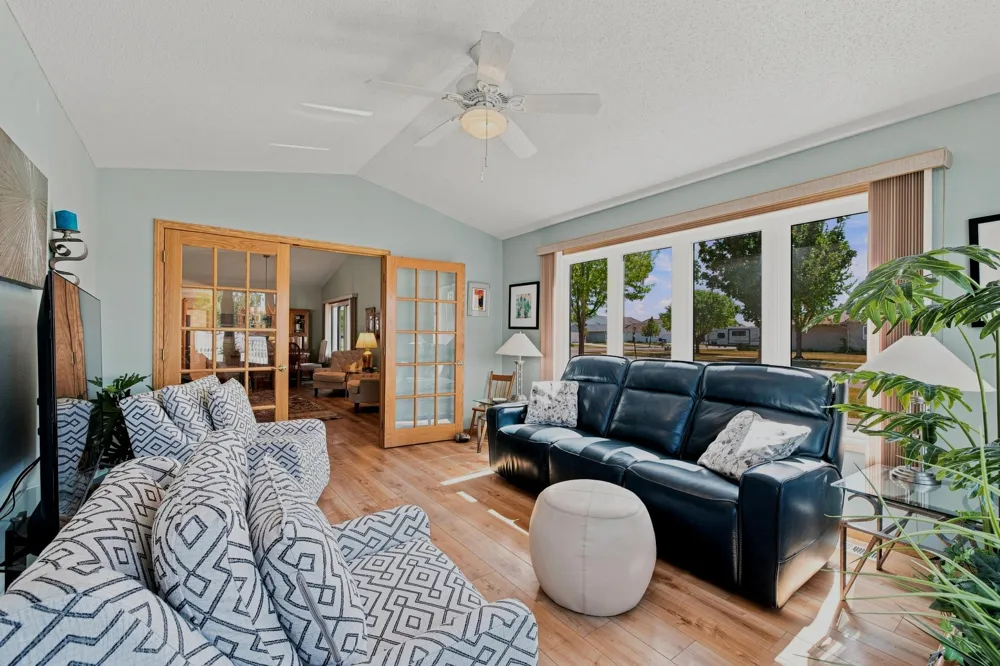 3595 Harrison Street S Fargo, ND 58104