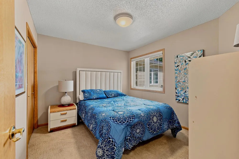 3595 Harrison Street S Fargo, ND 58104