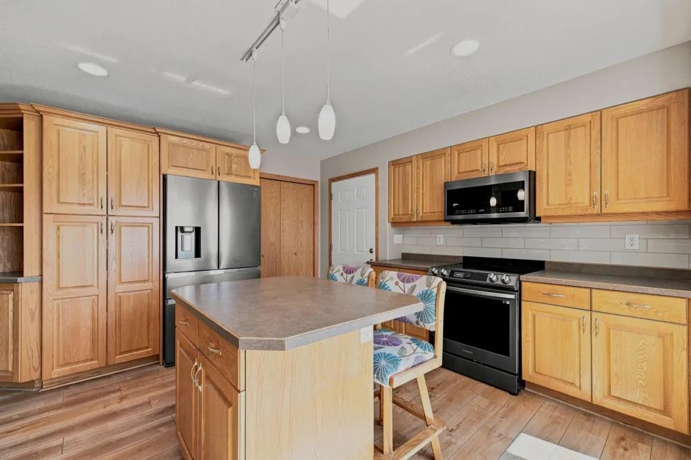 3595 Harrison Street S Fargo, ND 58104