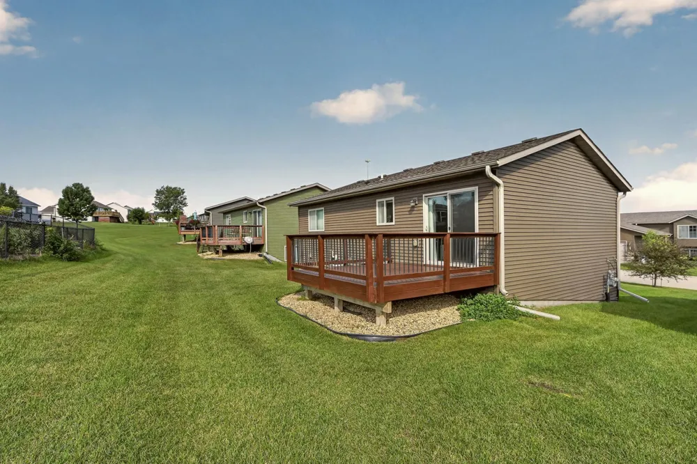 3908 Orchardview Lane NW Rochester, MN 55901