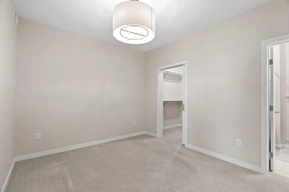 4745 Minnehaha Avenue #205 Minneapolis, MN 55406
