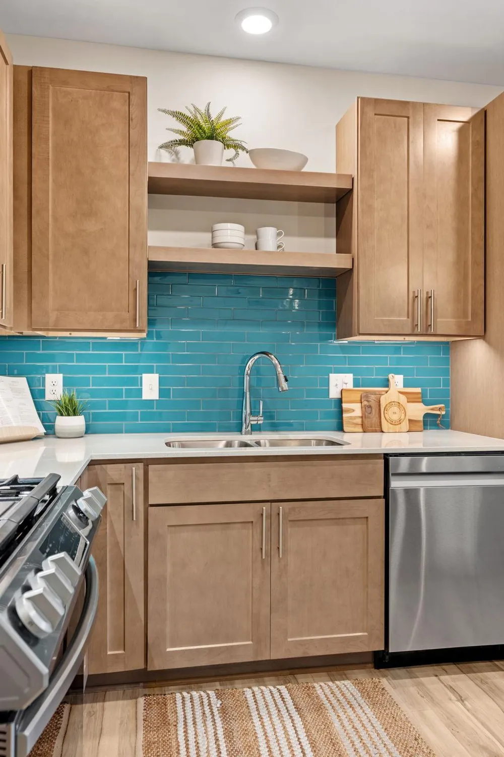 4745 Minnehaha Avenue #205 Minneapolis, MN 55406