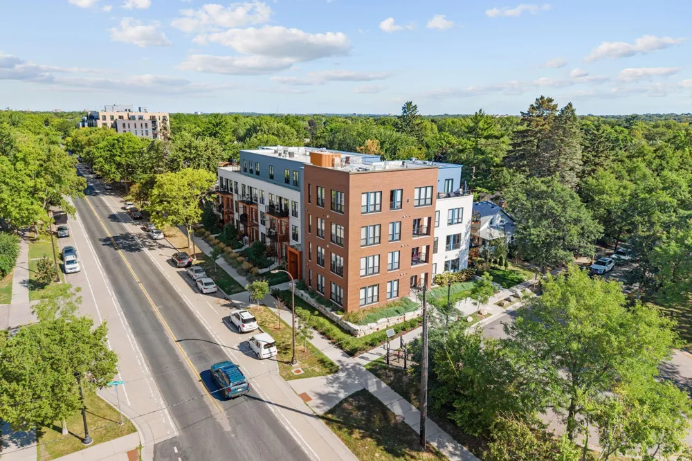 4745 Minnehaha Avenue #205 Minneapolis, MN 55406