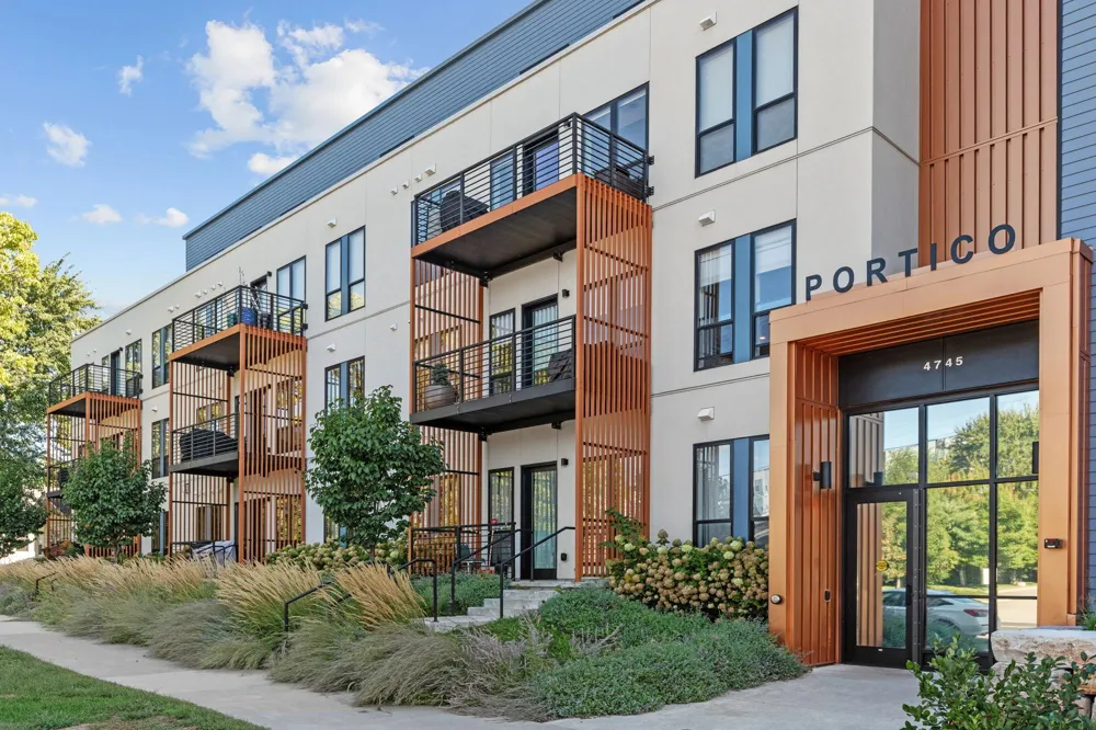 4745 Minnehaha Avenue #205 Minneapolis, MN 55406