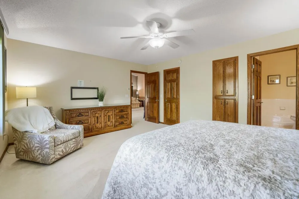 18100 Judicial Way Lakeville, MN 55044