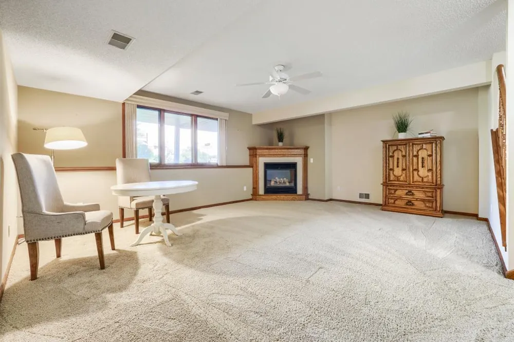 18100 Judicial Way Lakeville, MN 55044