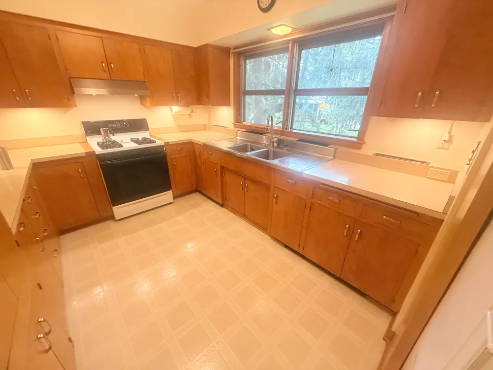 1807 Birch Lake Avenue White Bear Lake, MN 55110