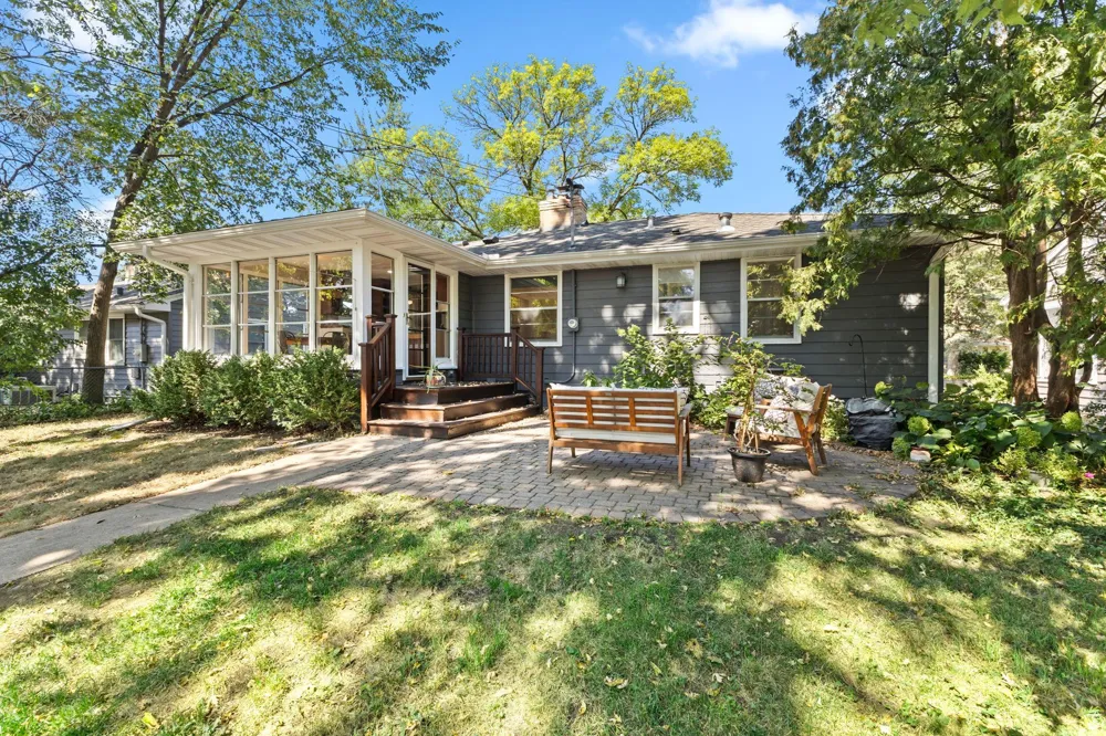 5821 Irving Avenue S Minneapolis, MN 55419