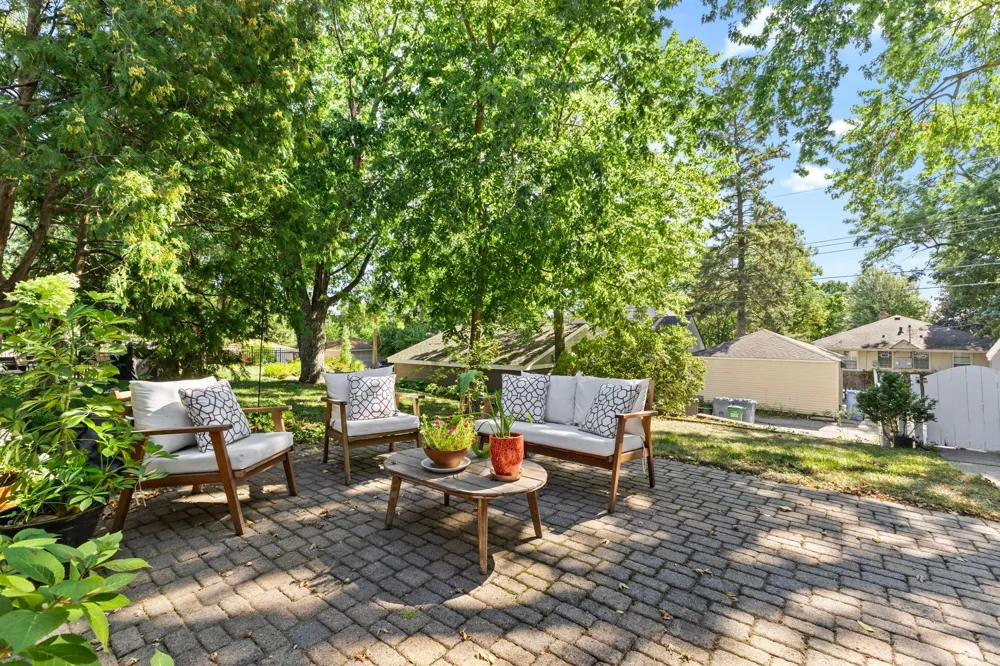 5821 Irving Avenue S Minneapolis, MN 55419