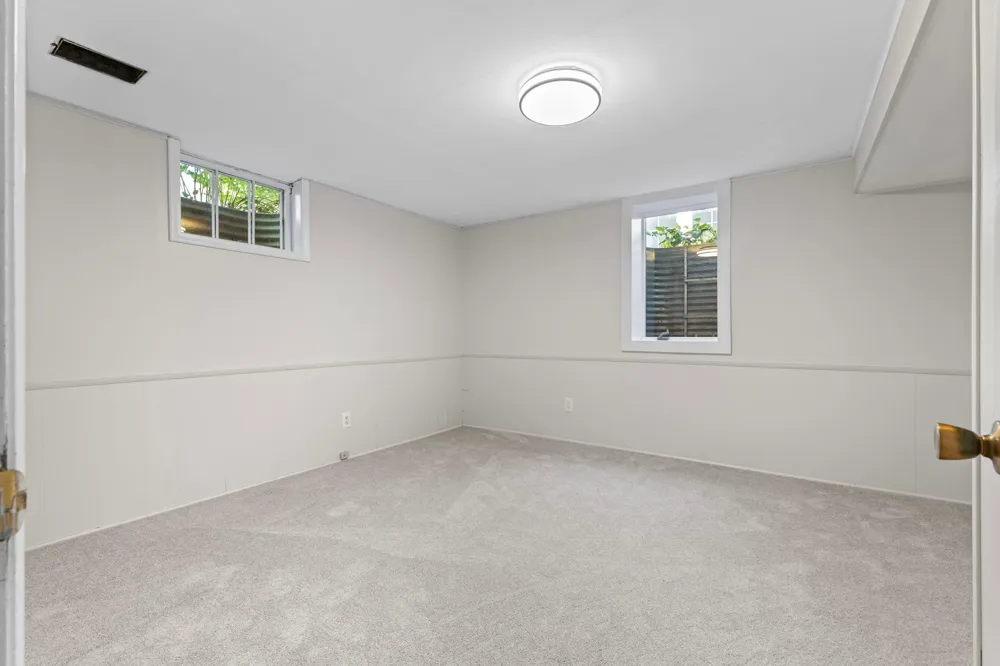 5821 Irving Avenue S Minneapolis, MN 55419