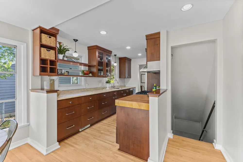 5821 Irving Avenue S Minneapolis, MN 55419