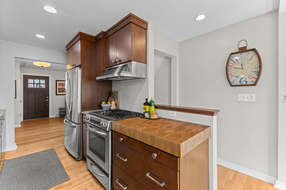 5821 Irving Avenue S Minneapolis, MN 55419