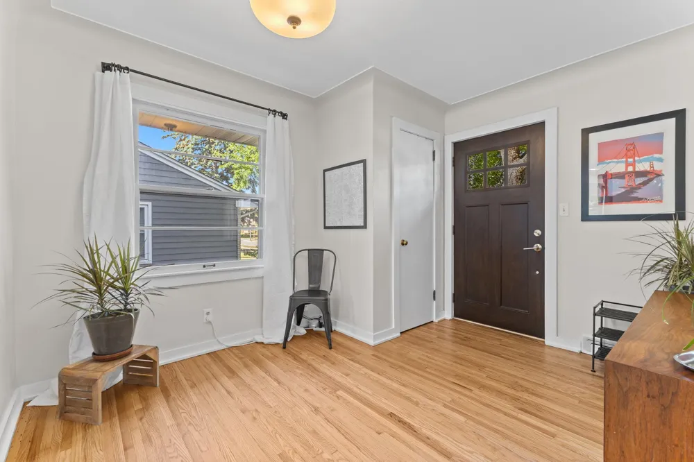 5821 Irving Avenue S Minneapolis, MN 55419