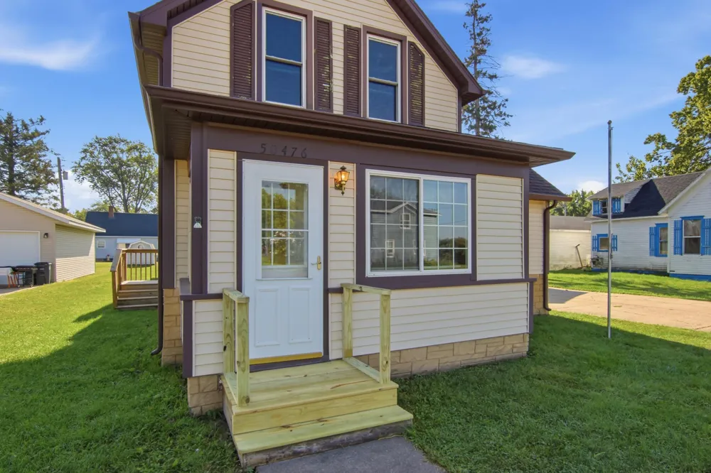 50476 S 2nd Street Eleva, WI 54738