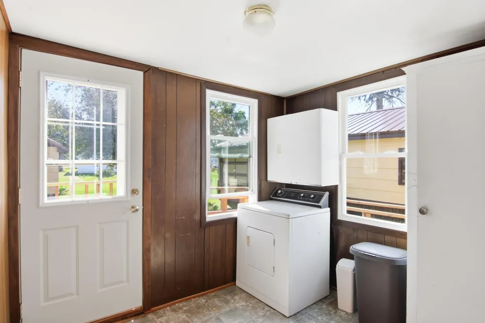 50476 S 2nd Street Eleva, WI 54738