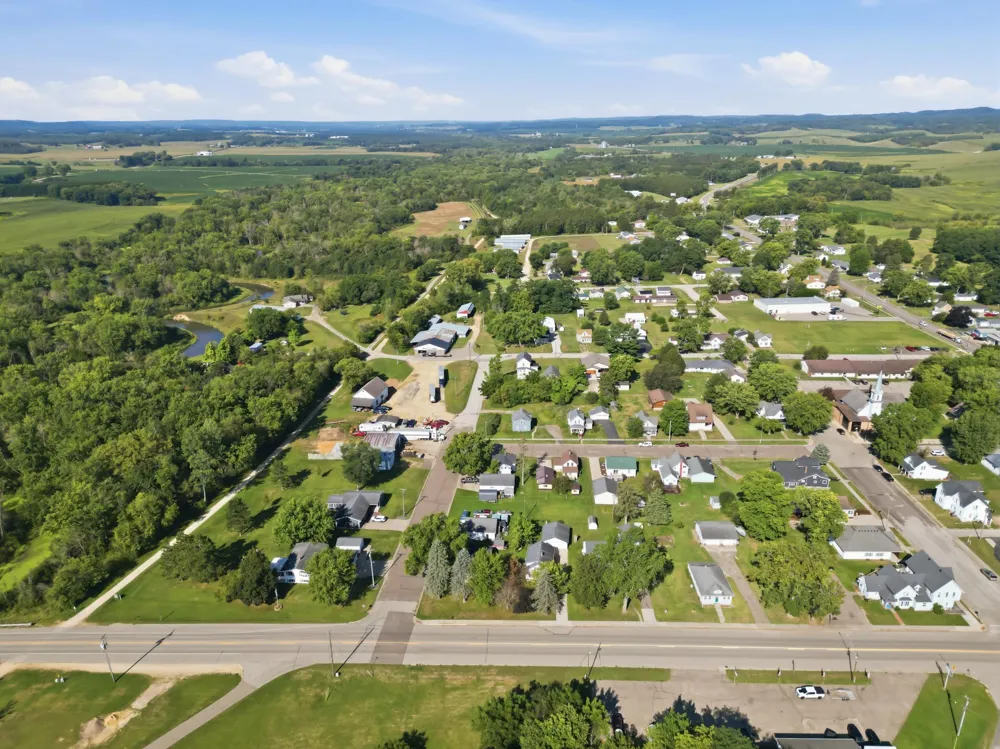 50476 S 2nd Street Eleva, WI 54738