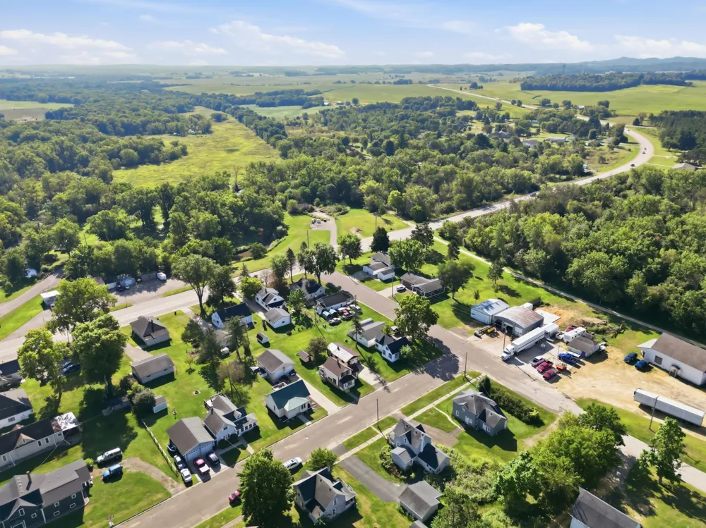 50476 S 2nd Street Eleva, WI 54738