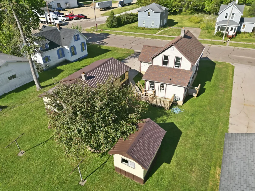 50476 S 2nd Street Eleva, WI 54738