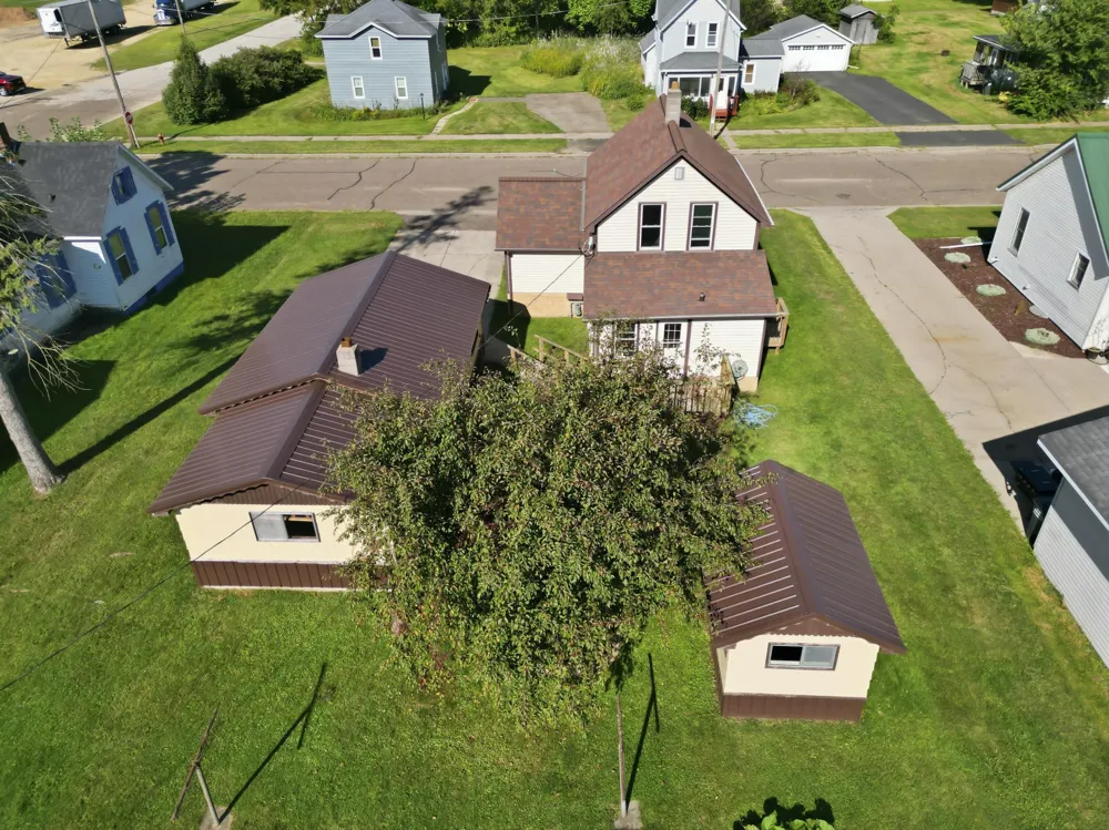50476 S 2nd Street Eleva, WI 54738