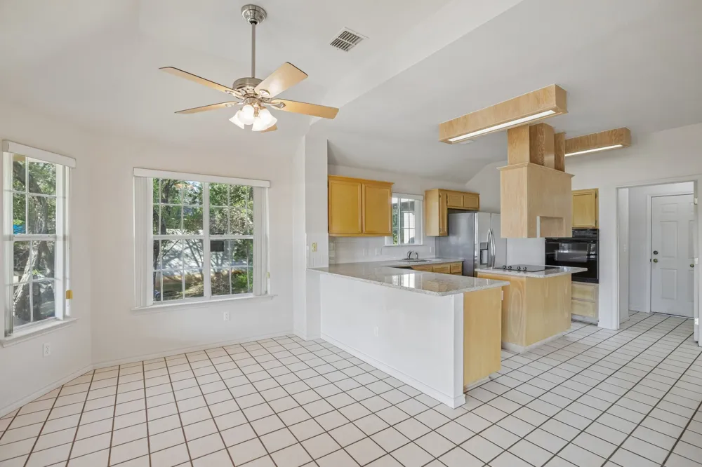 21513 Lakefront Drive Lago Vista, TX 78645