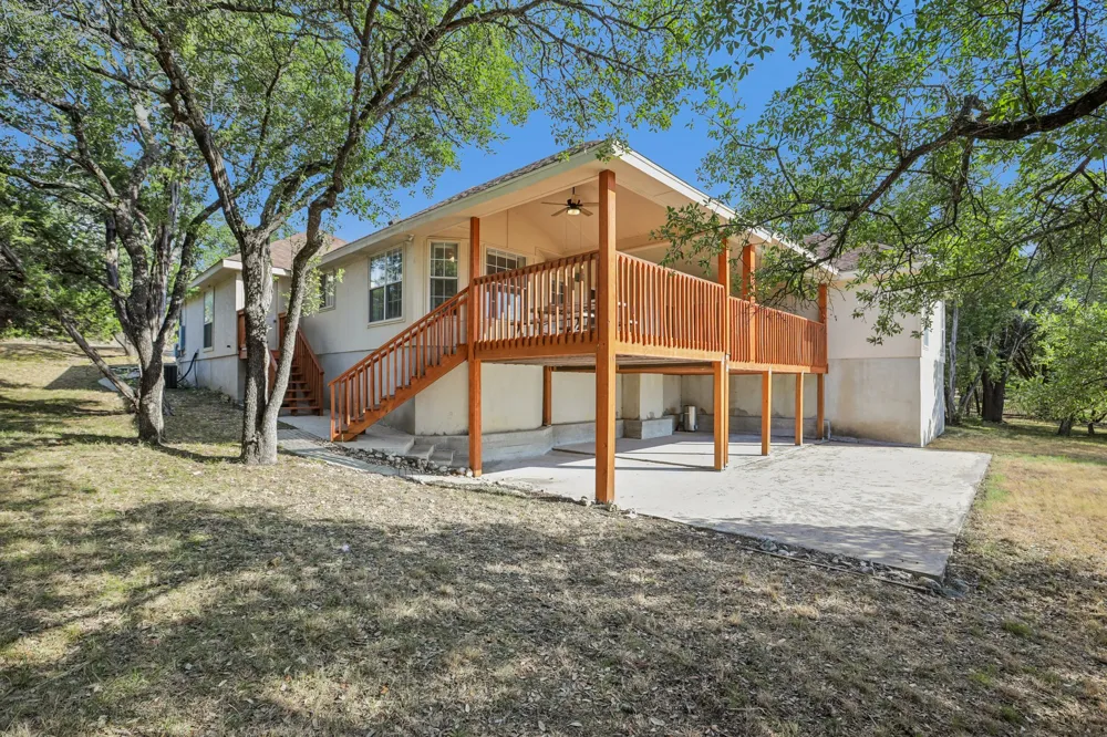 21513 Lakefront Drive Lago Vista, TX 78645
