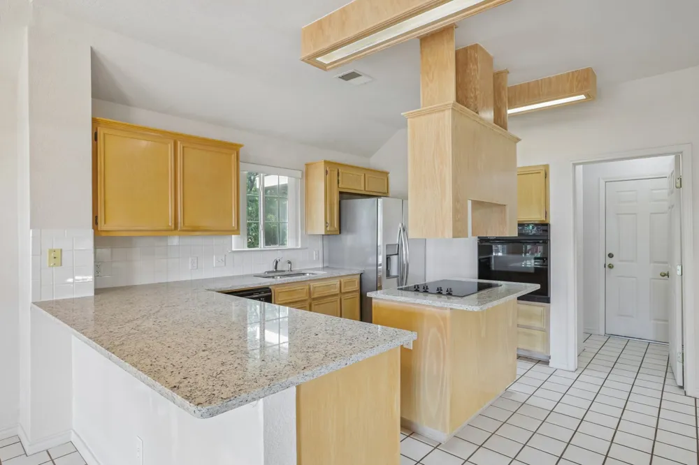 21513 Lakefront Drive Lago Vista, TX 78645