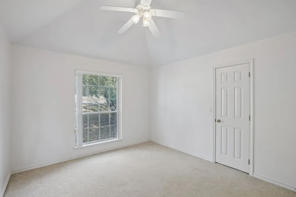 21513 Lakefront Drive Lago Vista, TX 78645