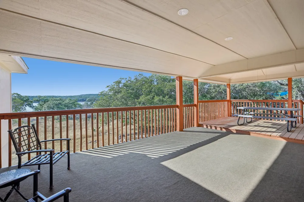 21513 Lakefront Drive Lago Vista, TX 78645