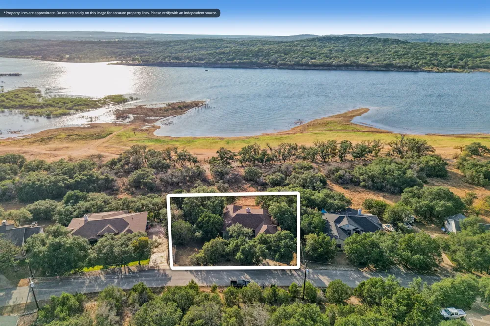 21513 Lakefront Drive Lago Vista, TX 78645