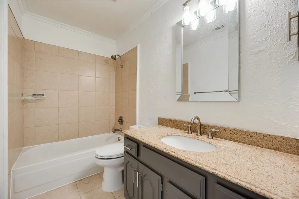 17490 Meandering Way #202 Dallas, TX 75252