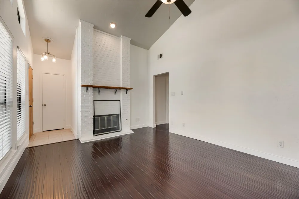 17490 Meandering Way #202 Dallas, TX 75252