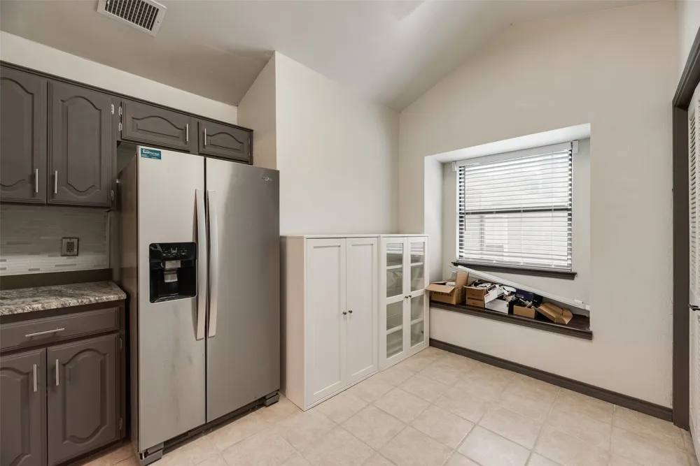 17490 Meandering Way #202 Dallas, TX 75252