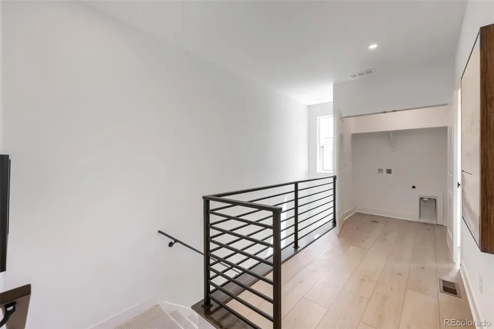 3435 W Elmhurst Place Littleton, CO 80120