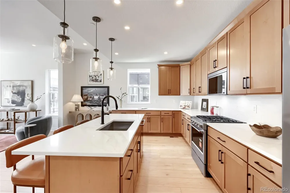 3435 W Elmhurst Place Littleton, CO 80120