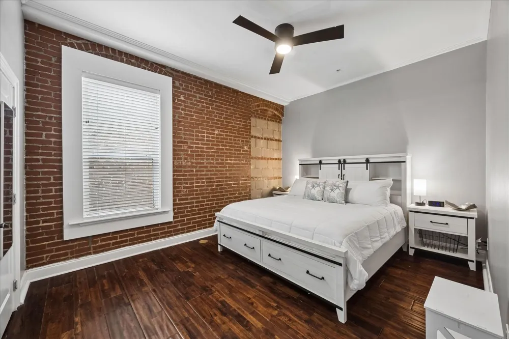 222 20th Street Galveston, TX 77550