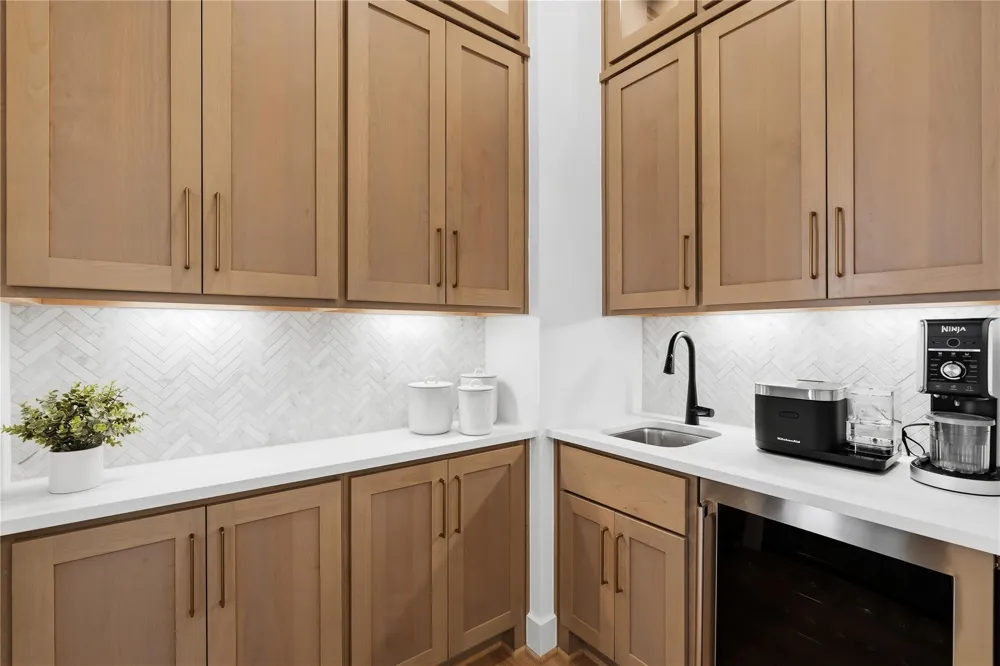 6730 Nimitz Court Katy, TX 77493