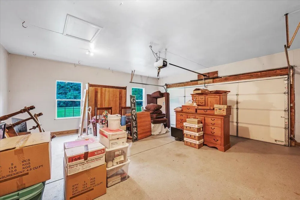 3100 Fry Road Highland, MI 48357