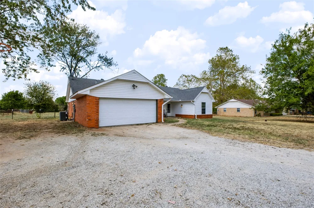 12013 NS 3565 Seminole, OK 74868